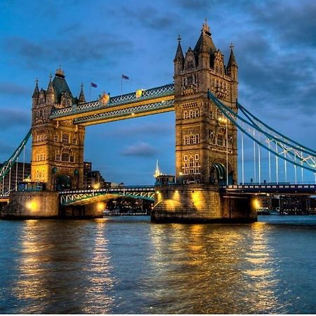 Shaftesbury Gardens Appartamento Londra Esterno foto